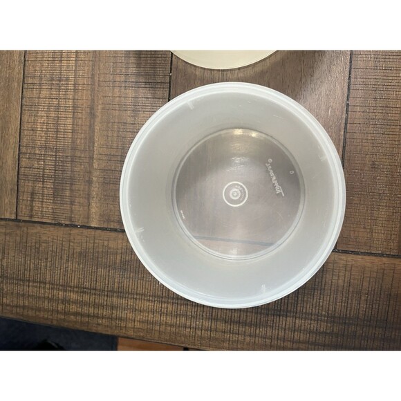 Tupperware Storage Containers #264 & 268 with Beige Lids Set of 2 Vtg. - Picture 10 of 12